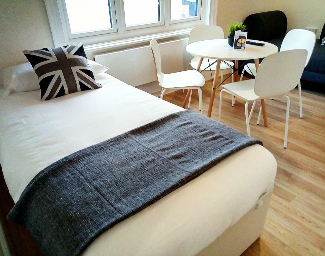 Rioshouse George-Inn Chalfont St Peter Экстерьер фото